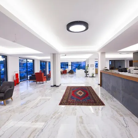 Corina Family Fun Club By Kispet Hm 3*